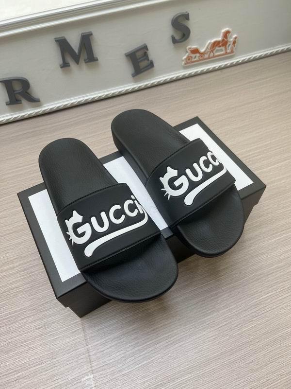 Gucci Men's Slippers 434